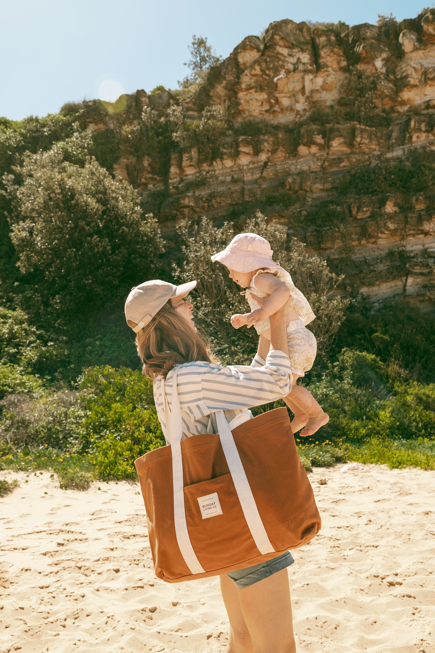 Sol Everyday Tote (incl FREE wet bag)